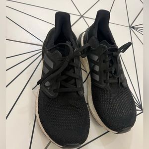Women’s Adidas Ultraboost Black and White Sneakers- Size 7